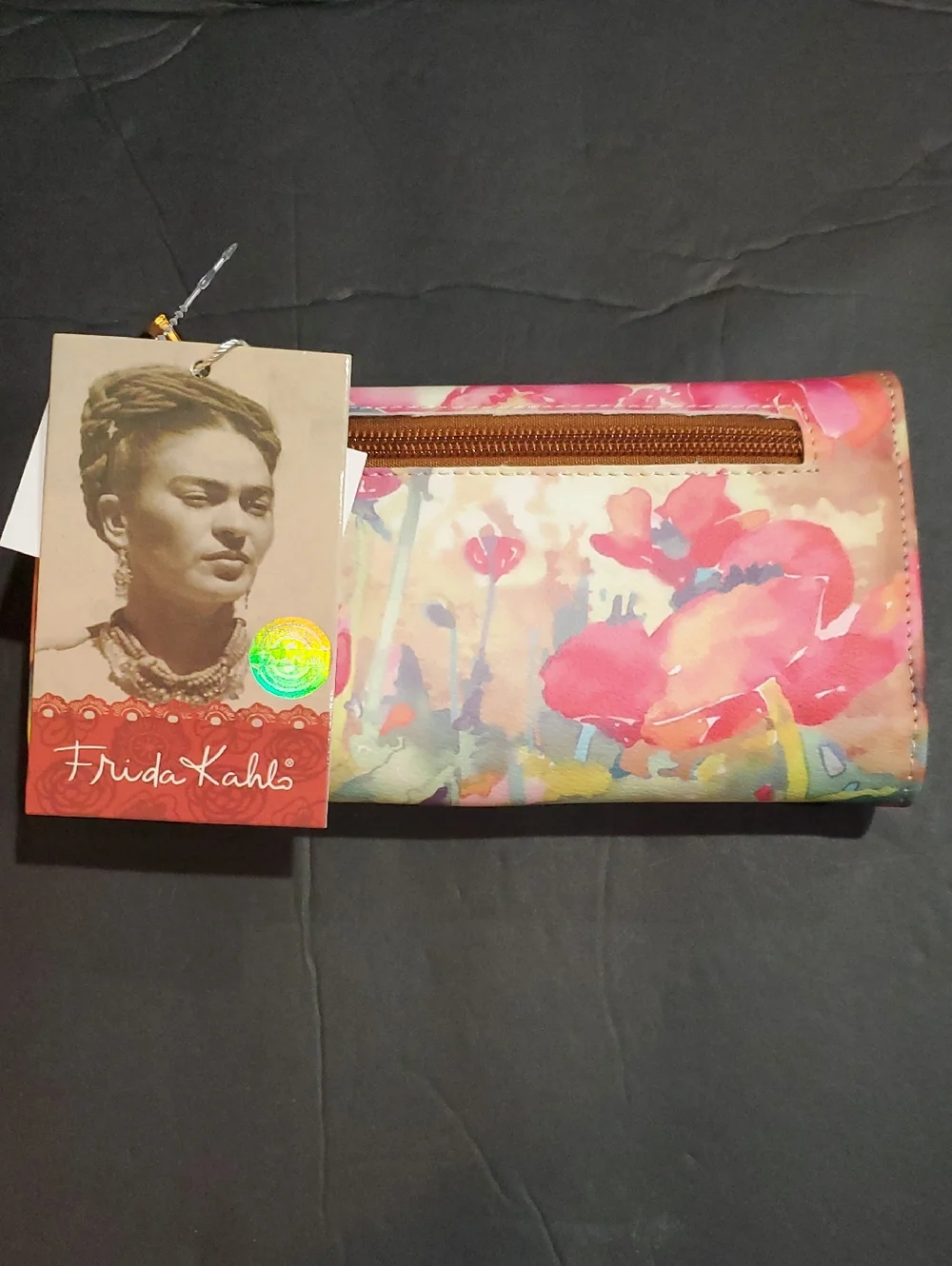 Frida Khalo beautiful pink rose watercolor floral long wallet brand‎ new
